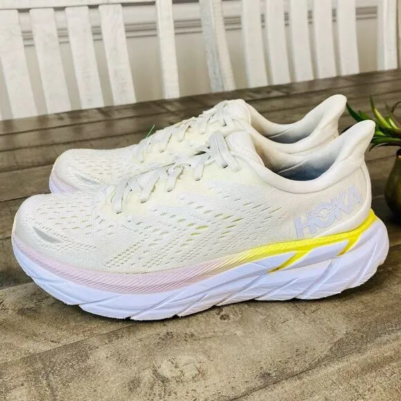 Hoka Women’s Clifton 8 Athletic Sneakers Women’s Size 8B