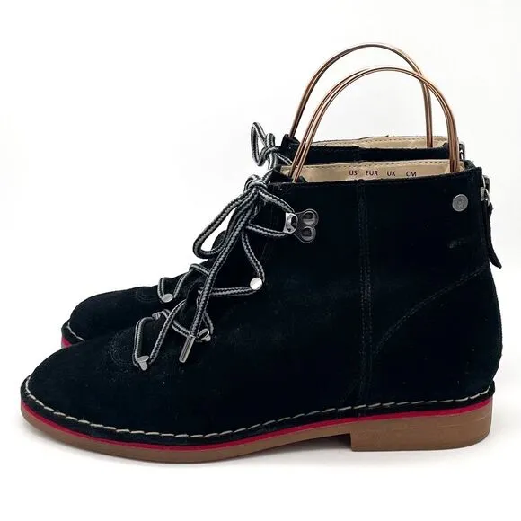 Hush Puppies Catelyn Hiker Boot in Black Suede Lace-Up Booties Women’s Size 9