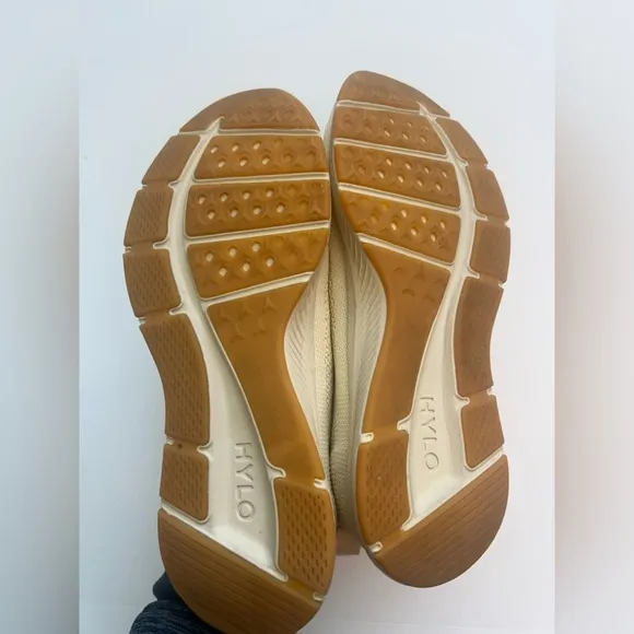 Hylo Vegan Running Shoes, Size 10