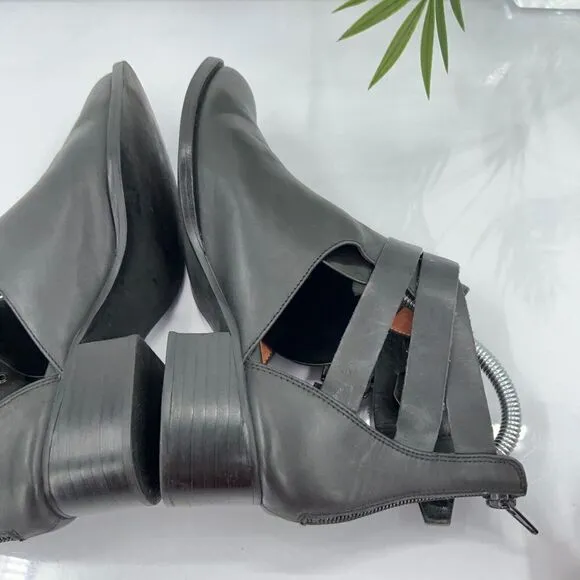 Jeffrey Campbell Everly Boots Women 7 Black Leather Cutout Straps Buckle Shoes