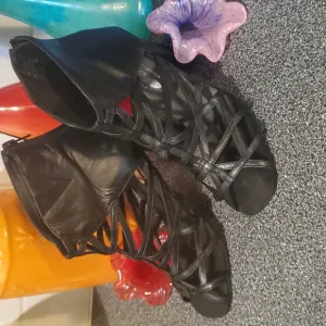 Jeffrey Campbell Shoes