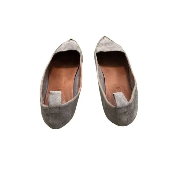 Jeffrey Campbell Women's Gray Suede Pointed Toe Flats Size 6