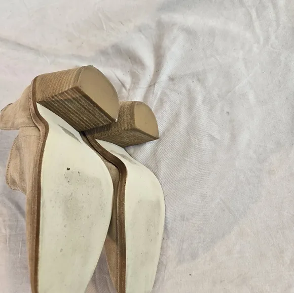Jeffrey Campbell Women’s Size 5 Beige Rosalee Bootie New
