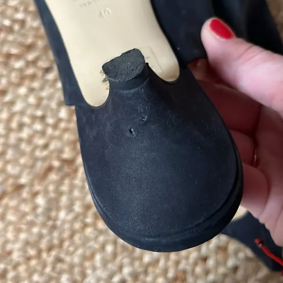 Jenni Kayne Black Leather Kitten Heel Mules