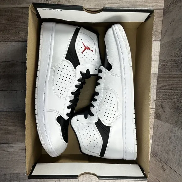 Jordan Access Men's Basketball Sneakers White Black Red Size 11.5 AR3762-101