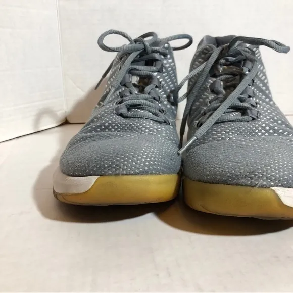 Jordan B. Fly Cool Grey 881444-003 Basketball Shoes Size 10