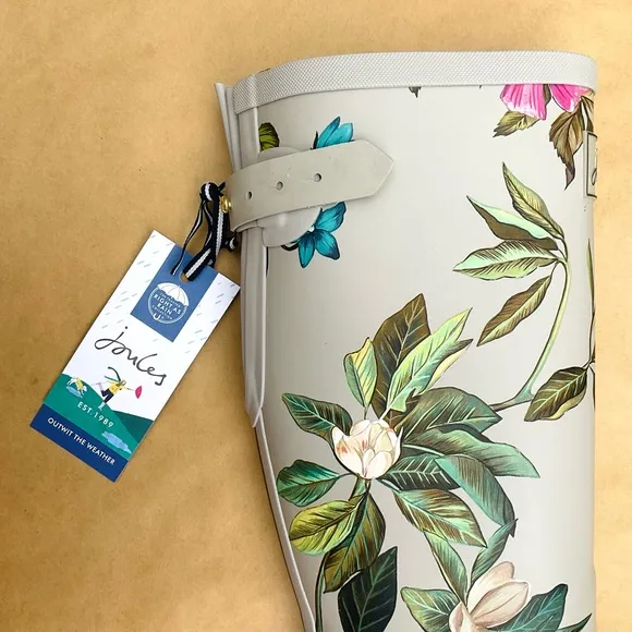 Joules ❉ Silver Floral Welly Rain Boots Size 6