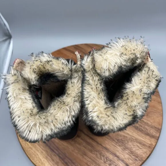 KEEN Wapato Womens Size 6 Black Red Tall Winter Snow Boots 1013694 Faux Fur