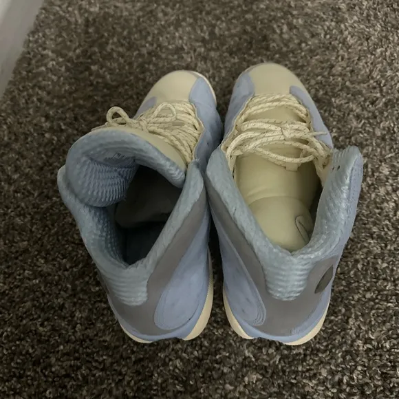 Kids Jordan Retro 13 - Light Blue and Cream