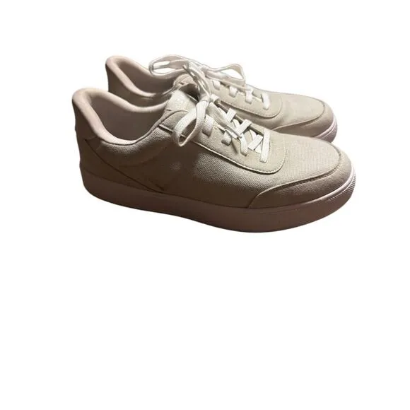 Kizik Prague Sneakers Size 6Y Hands-Free Design Cream