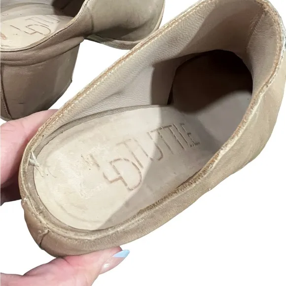 L D Tuttle hand sewn leather heeled slides in a size 40 or 9 soft lt tan color