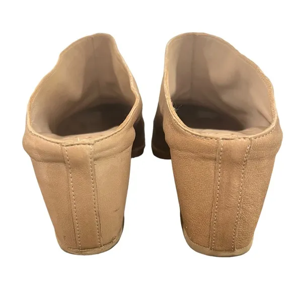 L D Tuttle hand sewn leather heeled slides in a size 40 or 9 soft lt tan color