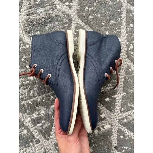Lacoste Sherbrook Leather Navy Blue Shoes NEW