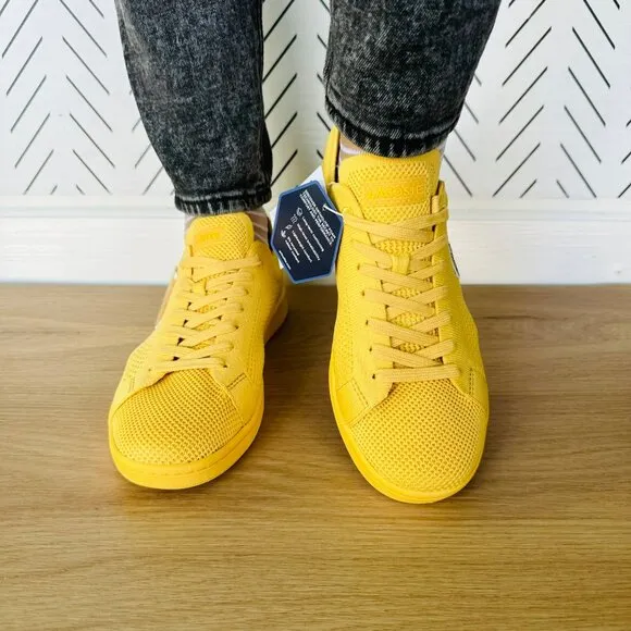 🤩Lacoste Womens Casual Preppy Shoes Sz 6.5(7.5) Carnaby Piquee Sneakers Yellow