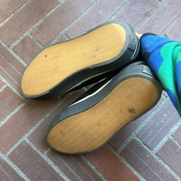 Lanvin canvas shoes. Spider design. Size 9.