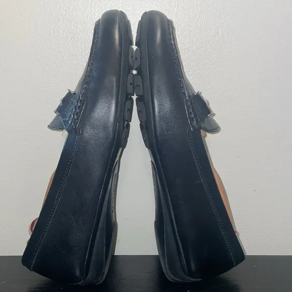 Lauren Ralph Lauren Christiana Black Leather Loafers. Size 8.  Rubber Soles.
