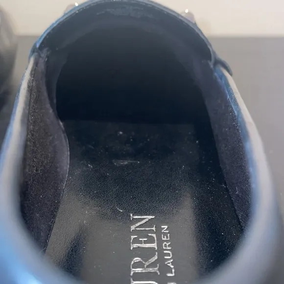 Lauren Ralph Lauren Christiana Black Leather Loafers. Size 8.  Rubber Soles.