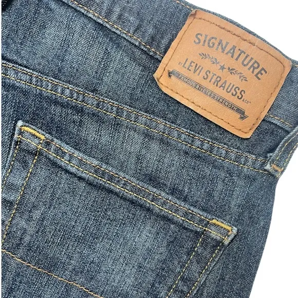 Levi Strauss Signature Jeans Straight Leg