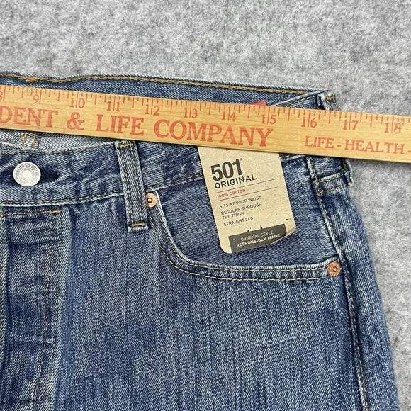 Levis 501 Jeans Mens 34x34 Blue Button Fly Straight Leg Original Denim NWT