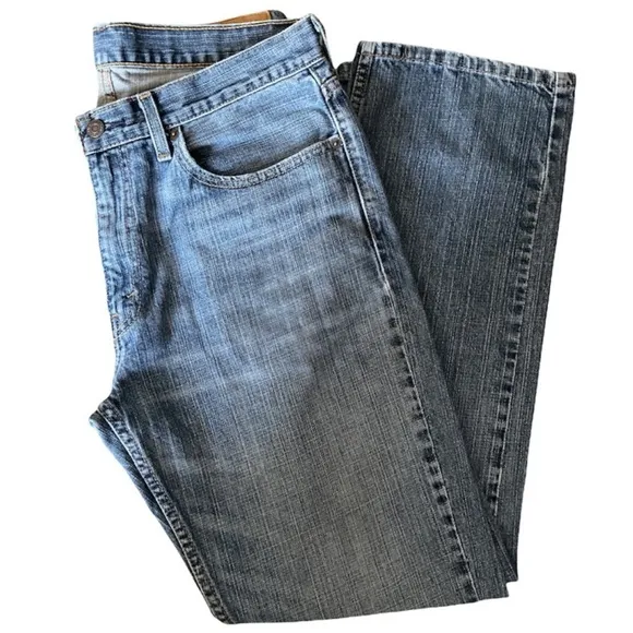 Levi’s 559 Mens Jeans Size 34 X 32