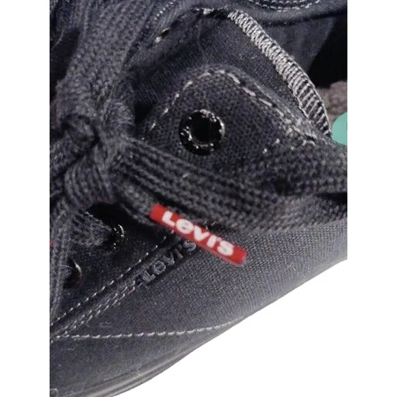 Levi's Womens BLACK Sneakers Sz 8.5 Low Top FAUX LEATHER Embroidered  Spell out