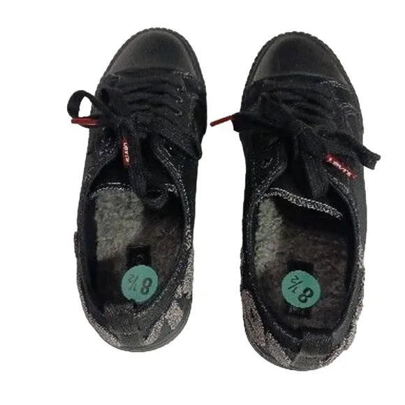 Levi's Womens BLACK Sneakers Sz 8.5 Low Top FAUX LEATHER Embroidered  Spell out