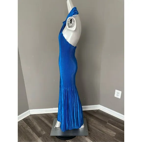 L'Idee Soiree Sleeveless Pleated Gown
