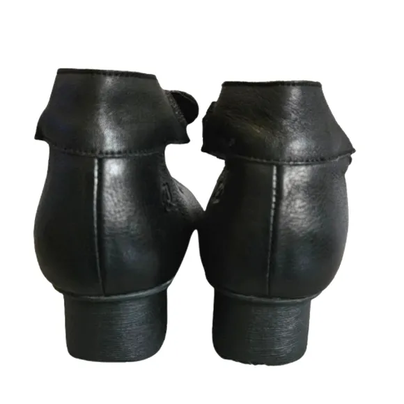 Loints of Holland Sydney leather ankle strap Mary Jane shoes