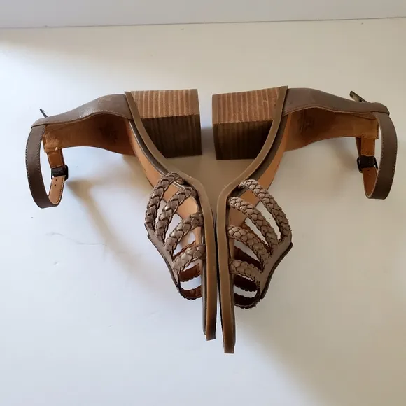 Lucky Brand Women's Tan Heeled Sandals Size 9
