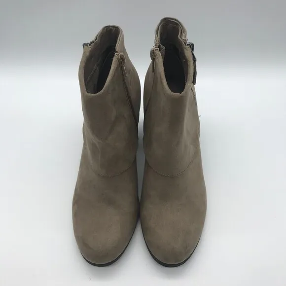 Madden Girl Destroy Suede Ankle Bootie Womens size 9M Taupe Side Zip Heeled Boot