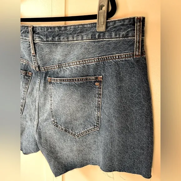 Madewell Relaxed Denim Women’s NWT Plus Size Jean‎ Shorts Size 22