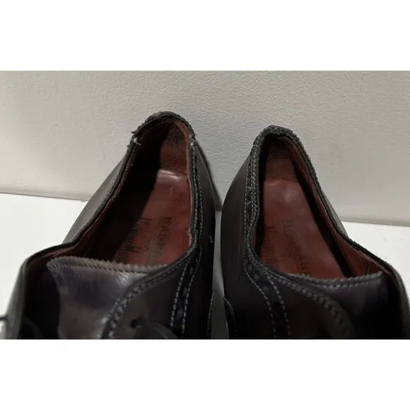 Magnanni men size 11 M lace up shoes cap toe oxford gray leather