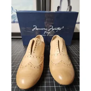 Massimo Matteo Lucia Laceless Wing Tip oxford‎ shoes Taupe 6 M