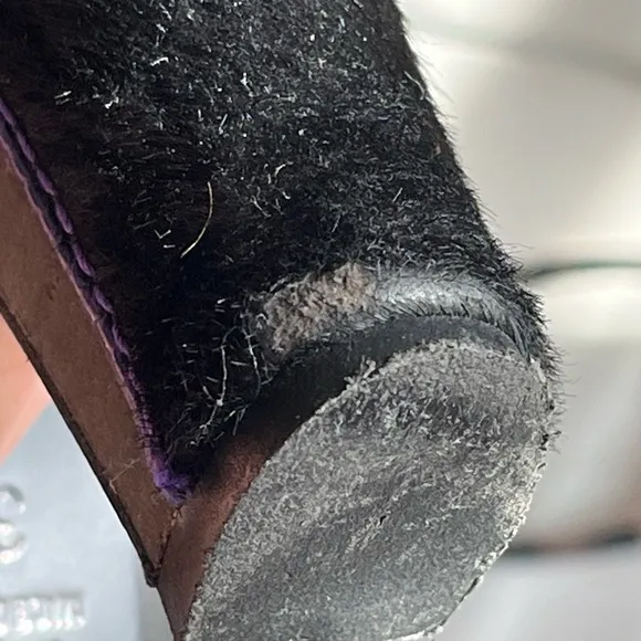 Max Azria Brie Black/Purple Combo Leather/Fur Strappy Peep Toe Heels Sz 38/7 GUC