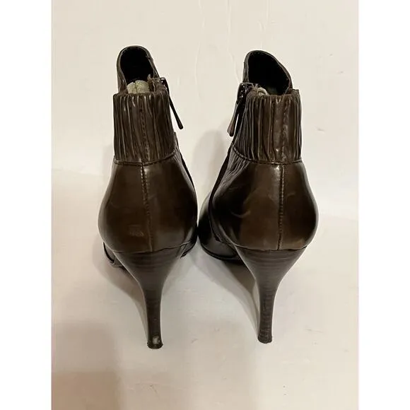 Max Studio •7• BROWN Leather Stiletto High Heel Ankle Boots Shoes Pleated