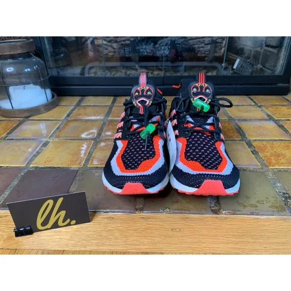 Mens 8 Adidas Ultraboost DNA “Lion Dance” Solar Red Athletic Running Shoes GV981