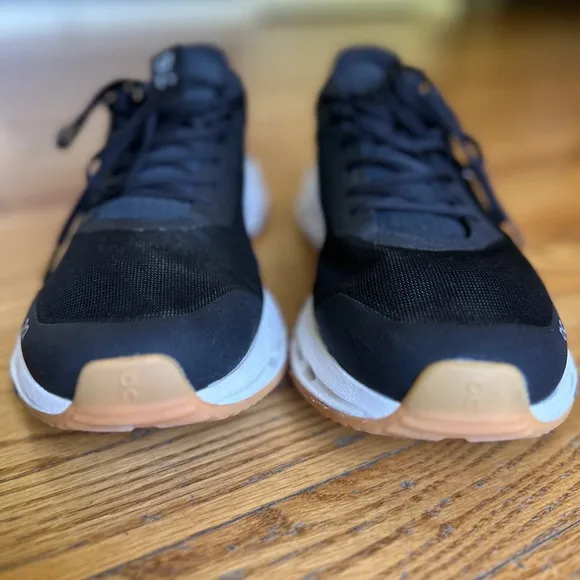 Men’s On Cloudnova Form 2–Size 13 US