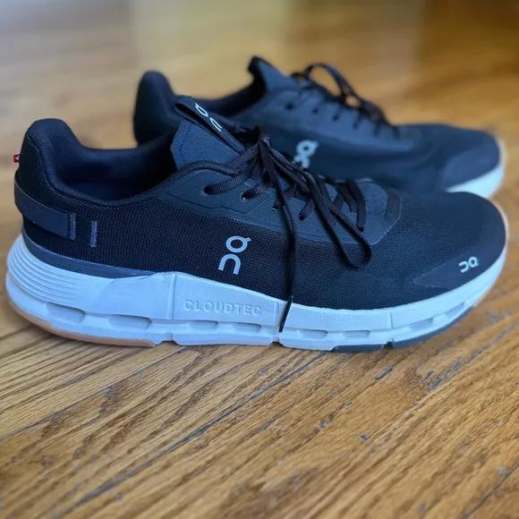 Men’s On Cloudnova Form 2–Size 13 US