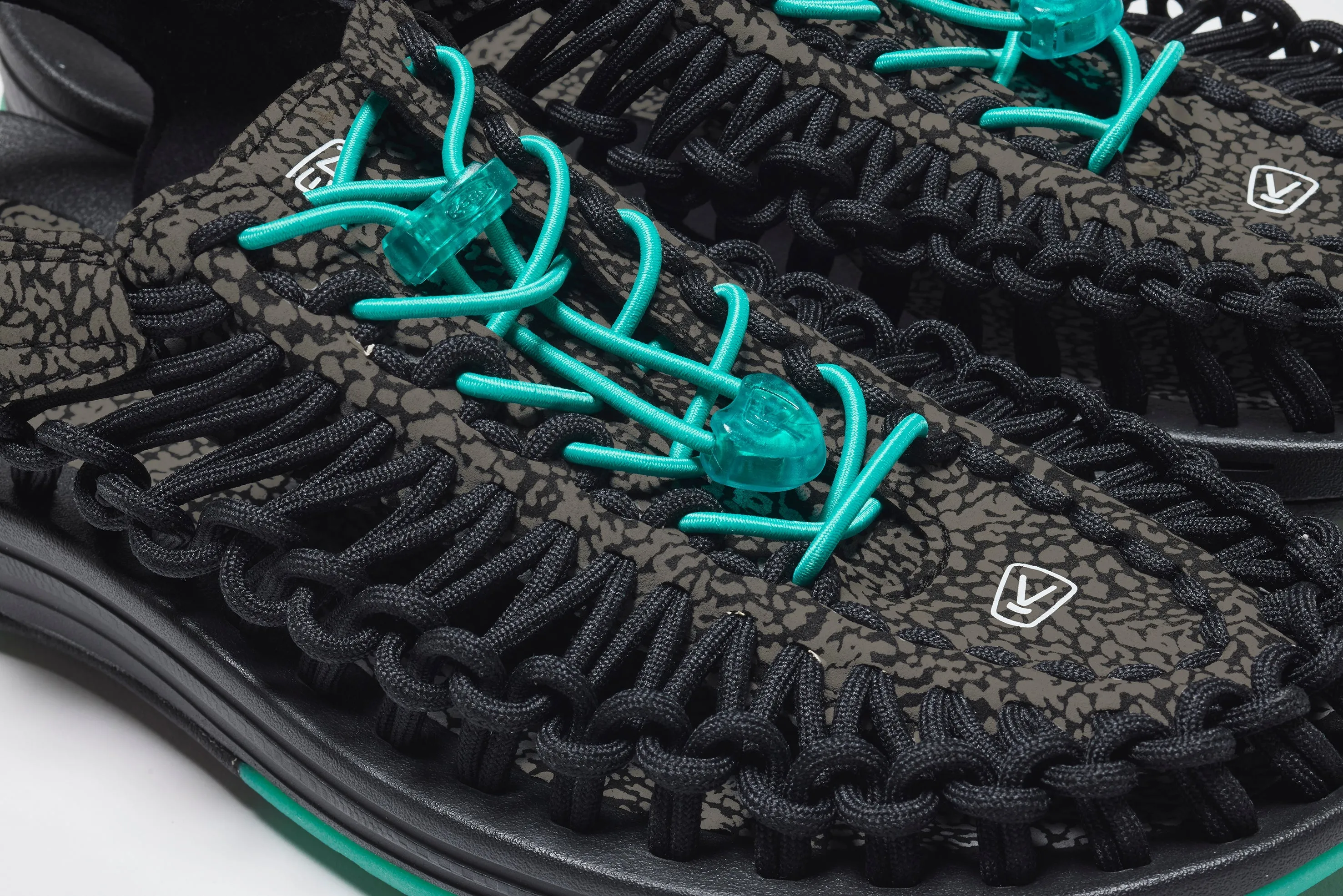 MEN'S UNEEK - ATMOS JADE REMIX