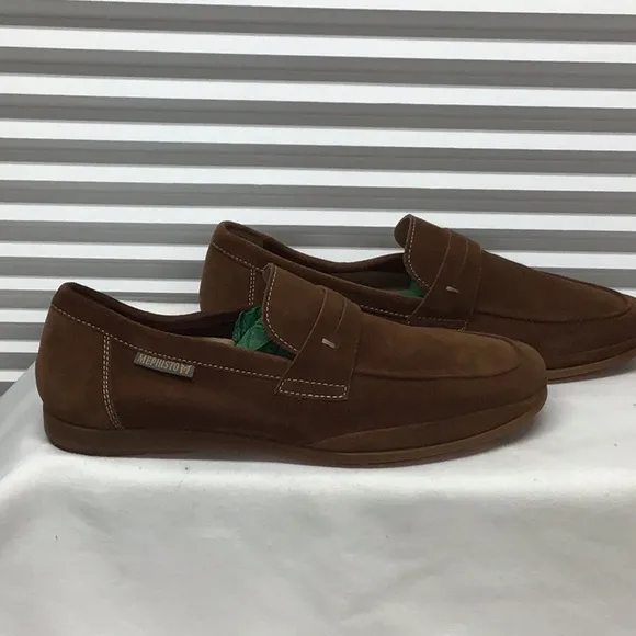 Mephisto 'Alexis' brown leather shoes size 8