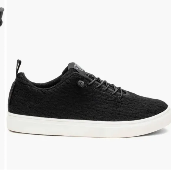 Merino Wool Lace-Up Sneaker (Women US Size 6,5-7)Woolloomooloo Eur Size 37