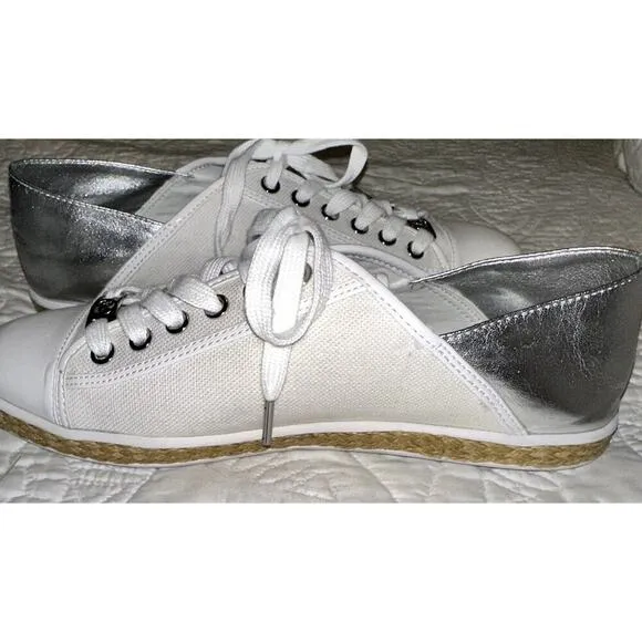 Michael Kors Shoes Women's 9 M Kristy Slide Sneakers Lace Up Flats White Canvas
