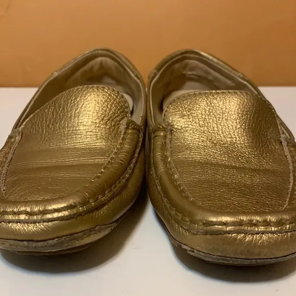 MICHAEL KORS SZ 5M FLATS, GOLD, LEATHER PREOWNED