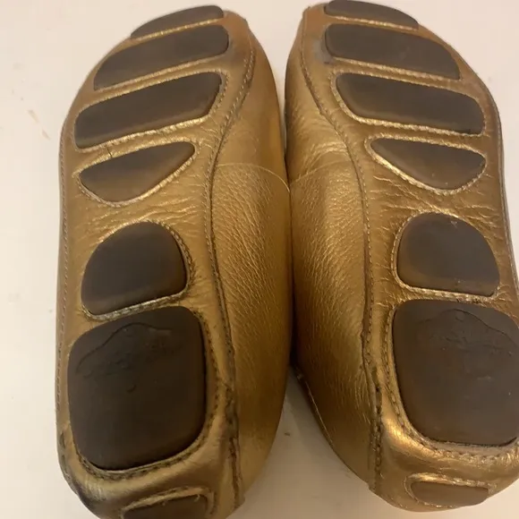 MICHAEL KORS SZ 5M FLATS, GOLD, LEATHER PREOWNED