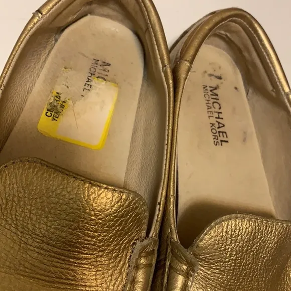 MICHAEL KORS SZ 5M FLATS, GOLD, LEATHER PREOWNED