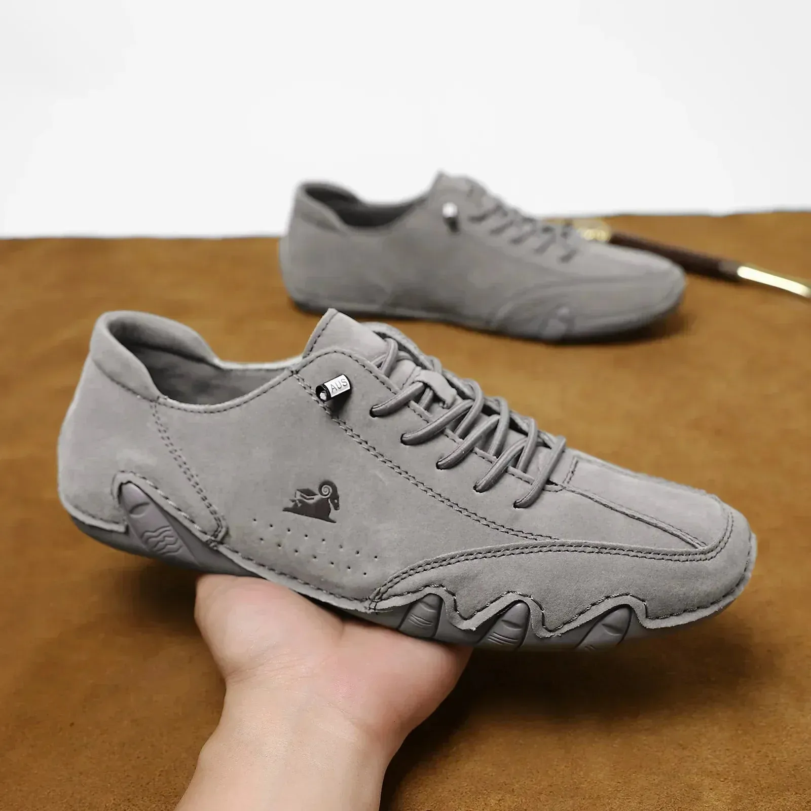 MinoLdeck 2.0: The ultimate waterproof and breathable orthopedic shoes 