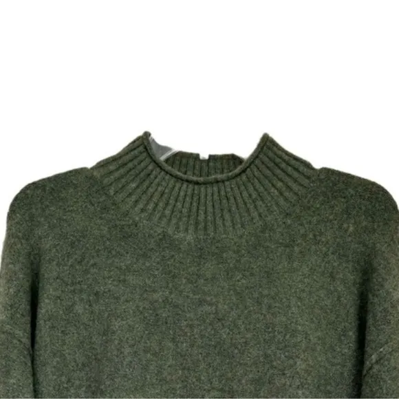 Mock Neck Sweater Soft Relaxed Boyfriend Drop Shoulder Olive Green Size Small