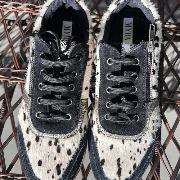 Myra Bag Rush Sneakers Fur Leather Shoes Size 7