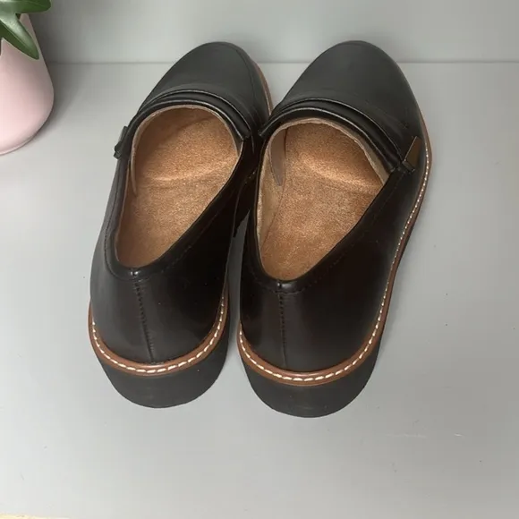 Naturalizer Adilene Black Leather Shoes