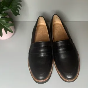 Naturalizer Adilene Black Leather Shoes